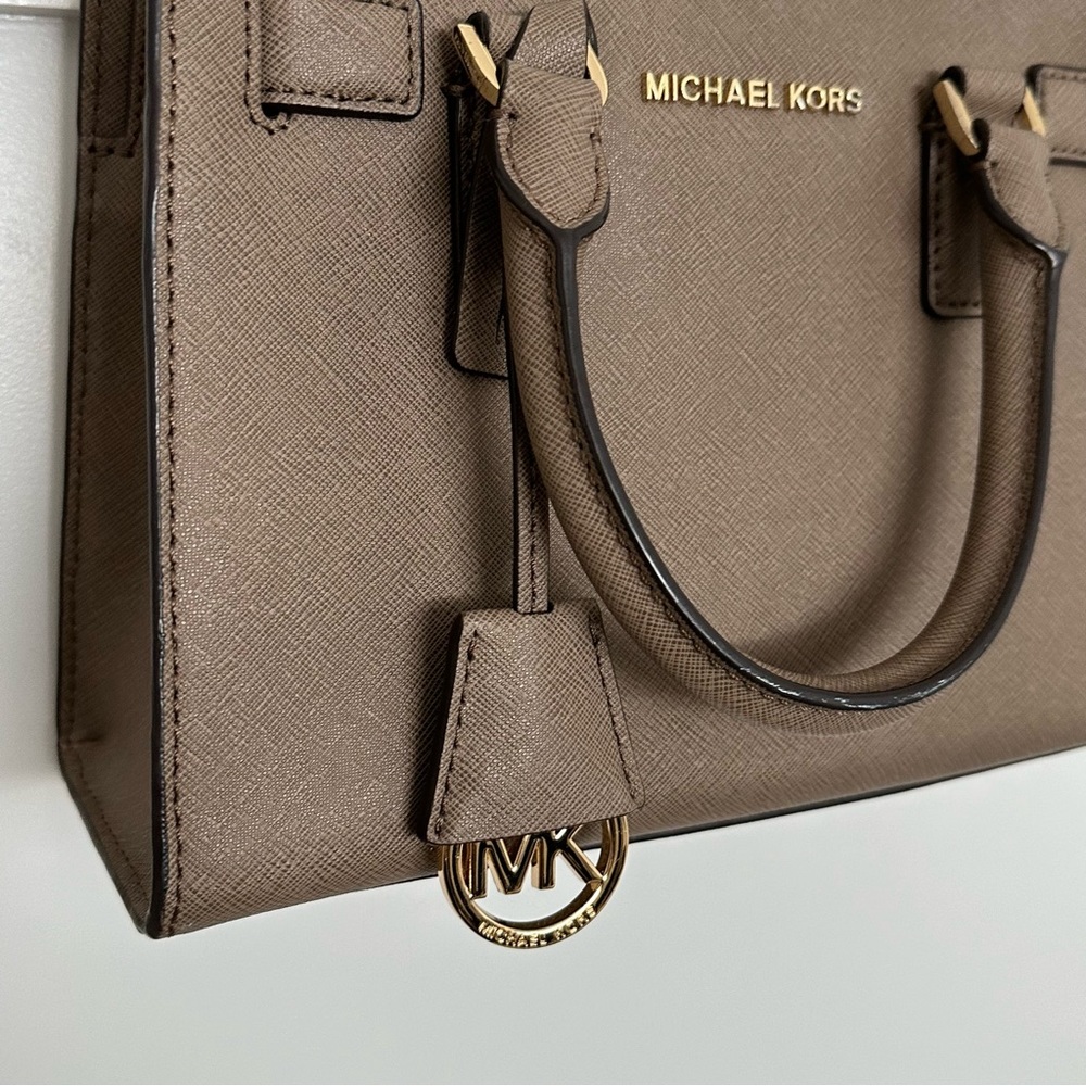 Michael Kors dillon dark Dune, small leather satchel taupe gold accents